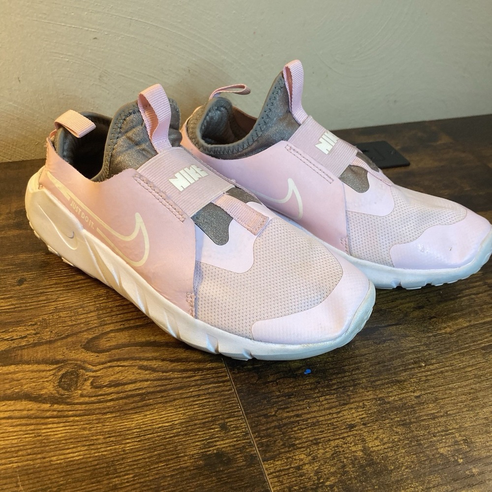 Nike Flex Runner 2 (GS) Pink Foam Girl's Slip On Sneakers-Size 4Y DJ6038-600